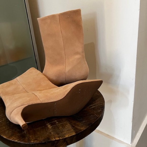 Seychelles Tan Suede Heeled Boots - Picture 4 of 5